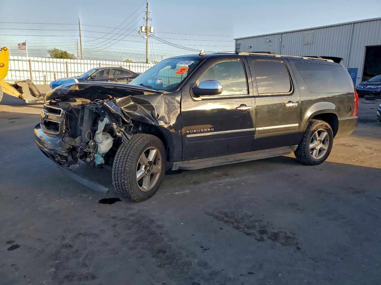 2013 CHEVROLET SUBURBAN