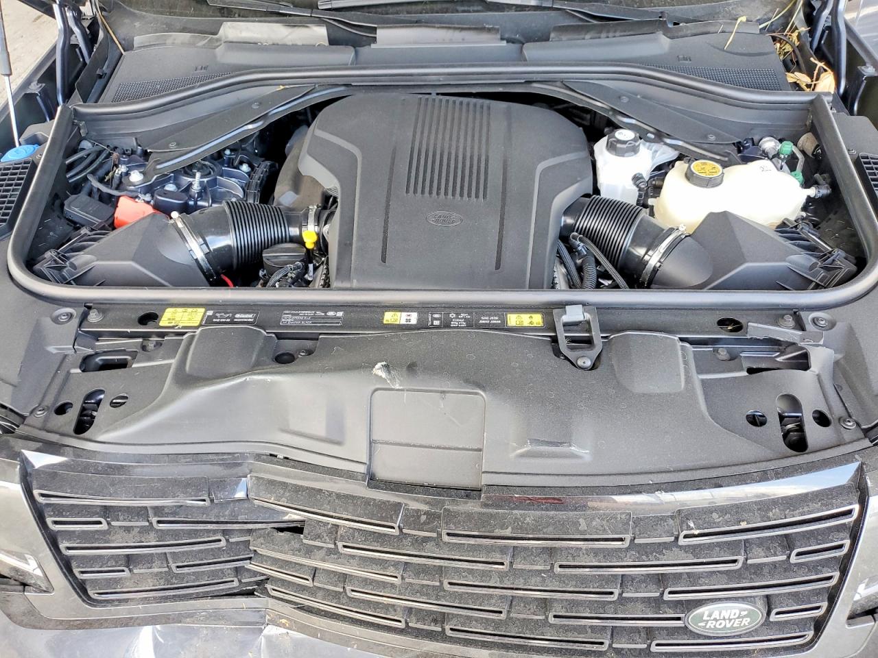 2025 LAND ROVER RANGE ROVER SE photo 12