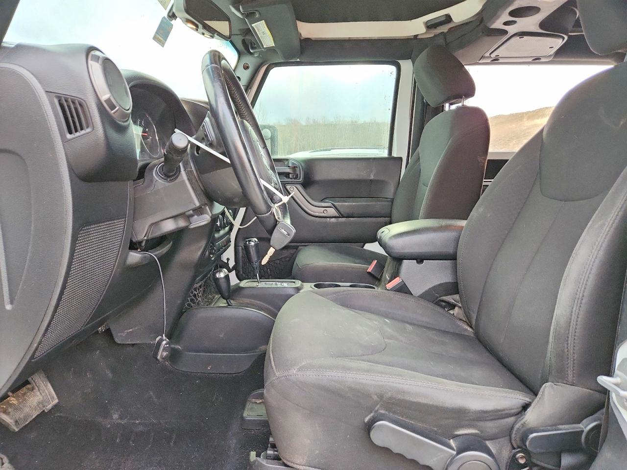 2017 JEEP WRANGLER SPORT photo 25