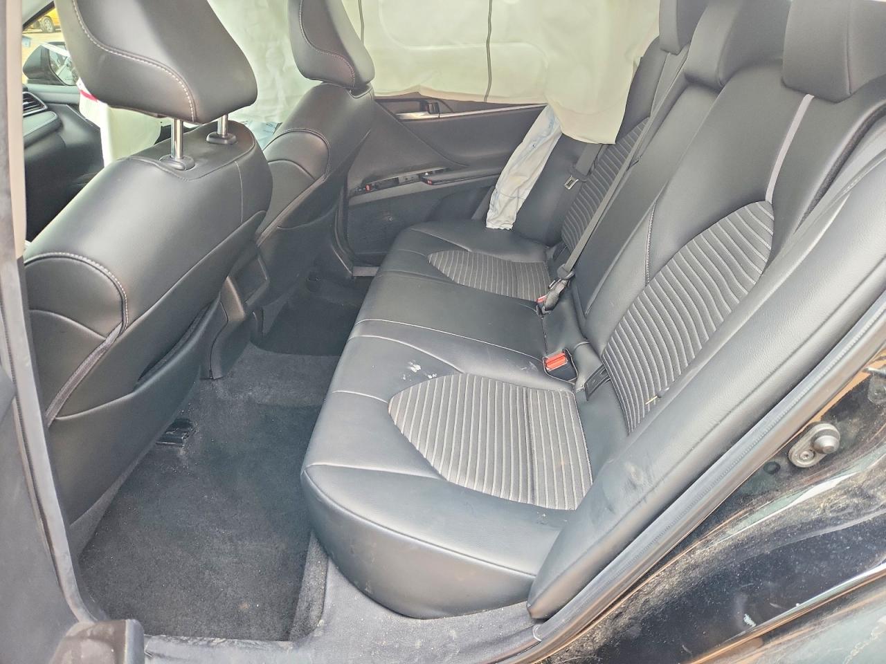 2021 TOYOTA CAMRY SE photo 19