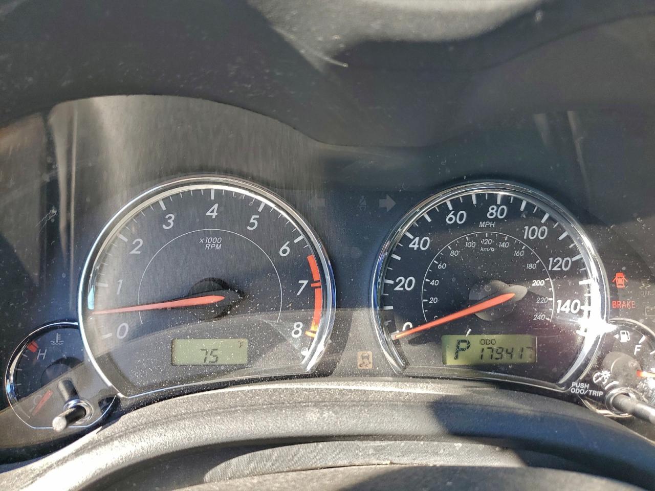 2013 TOYOTA COROLLA BASE photo 9