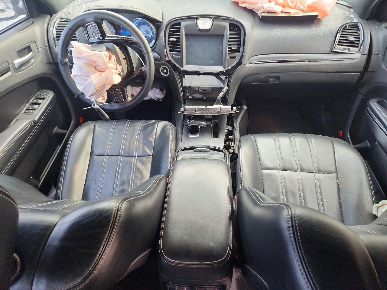2014 CHRYSLER 300 S photo 8
