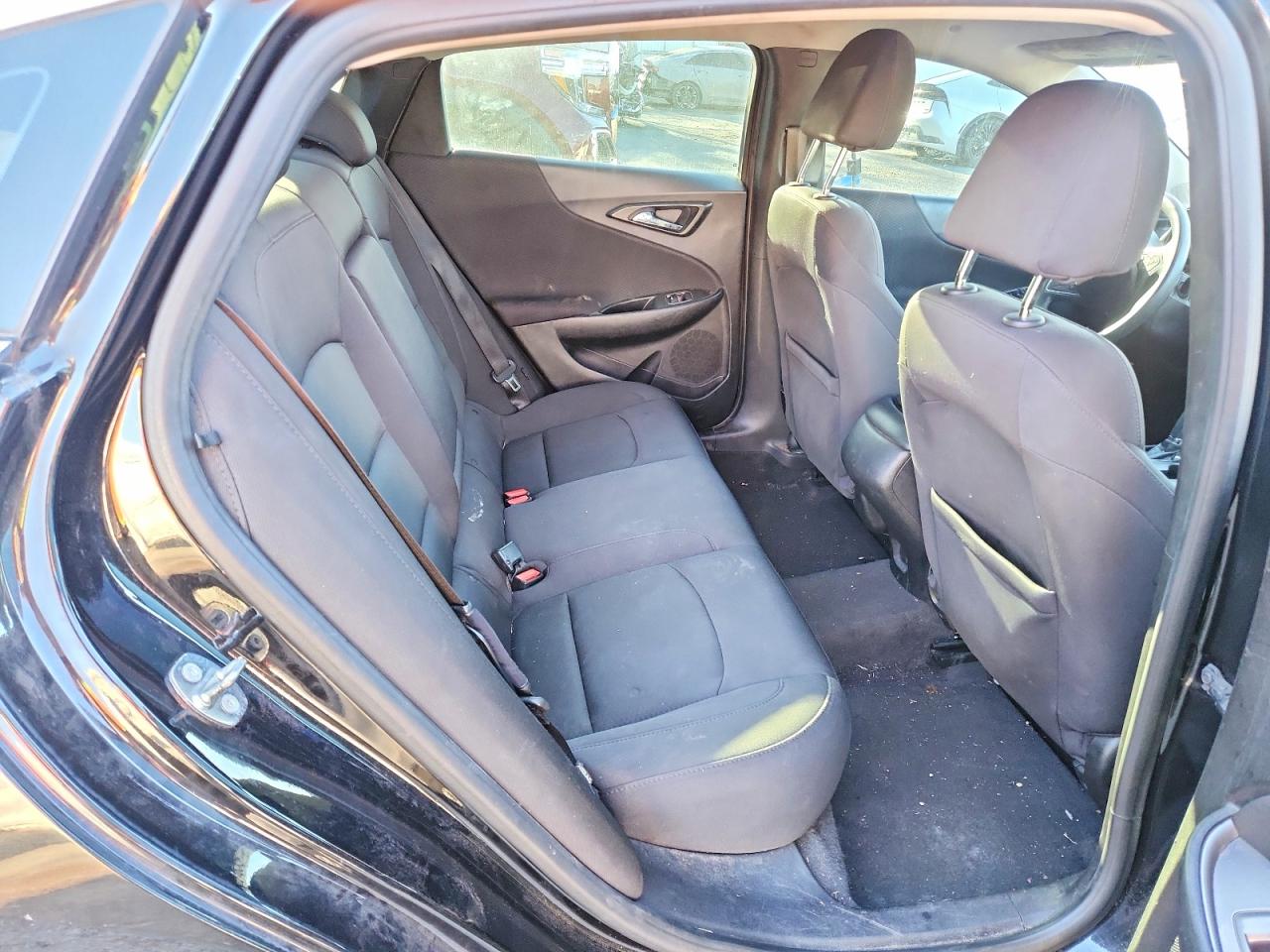 2017 CHEVROLET MALIBU LS photo 10