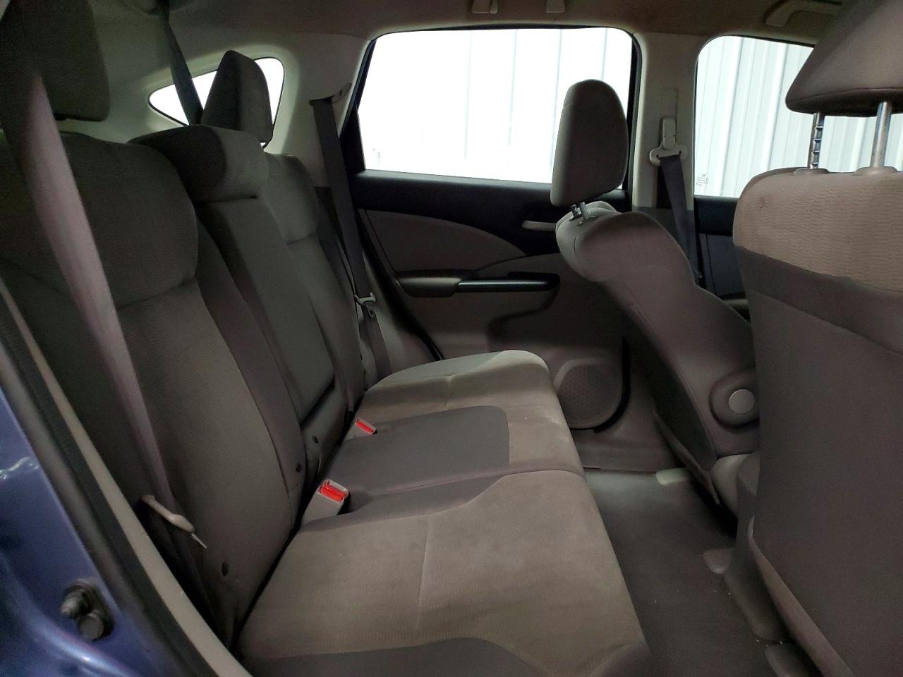 2013 HONDA CR-V LX photo 11
