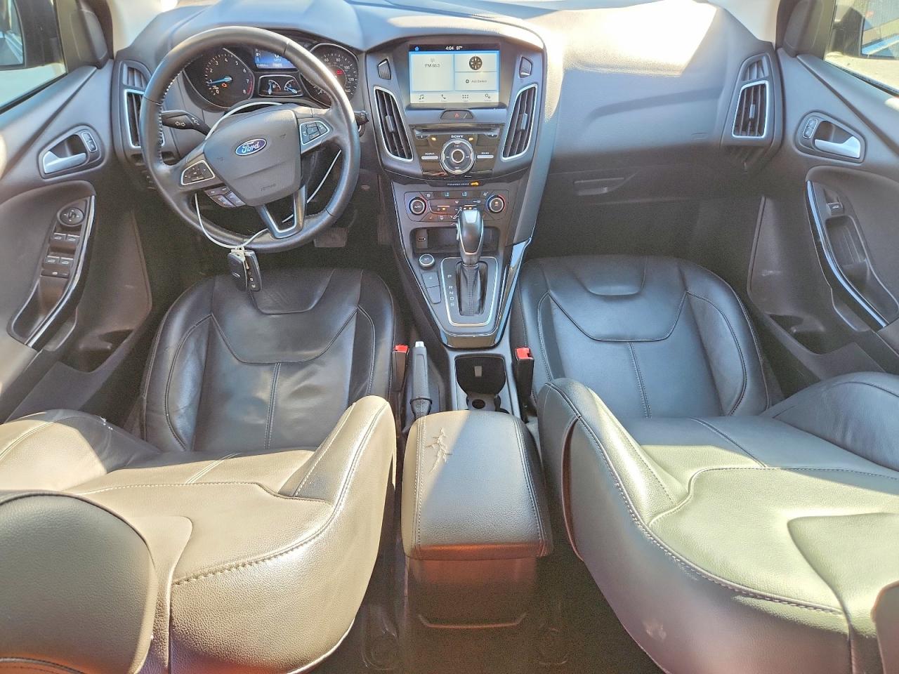 2017 FORD FOCUS TITANIUM photo 8