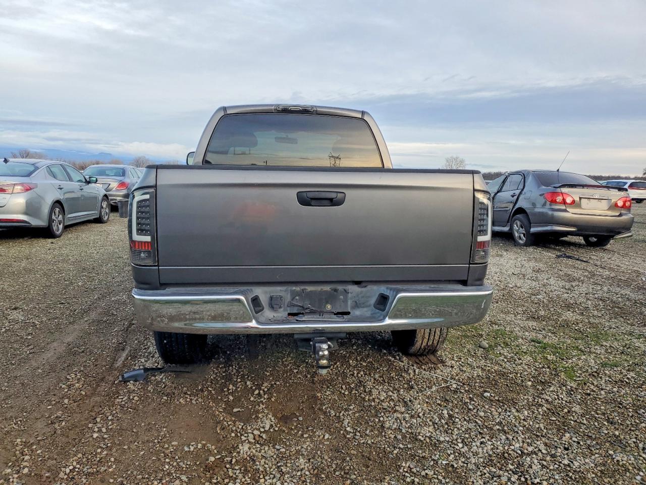 2004 DODGE RAM 1500 ST photo 21