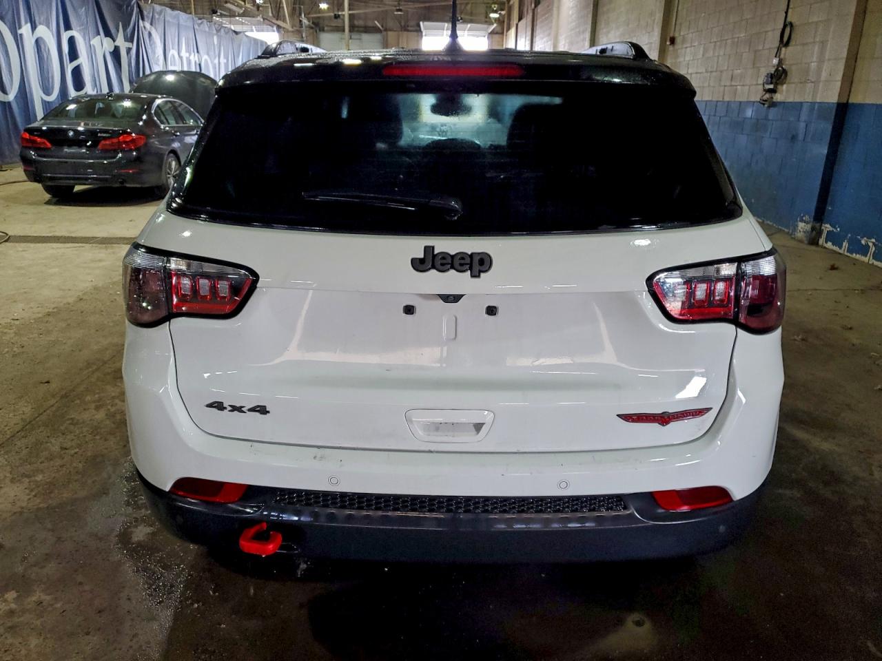 2025 JEEP COMPASS TRAILHAWK photo 6