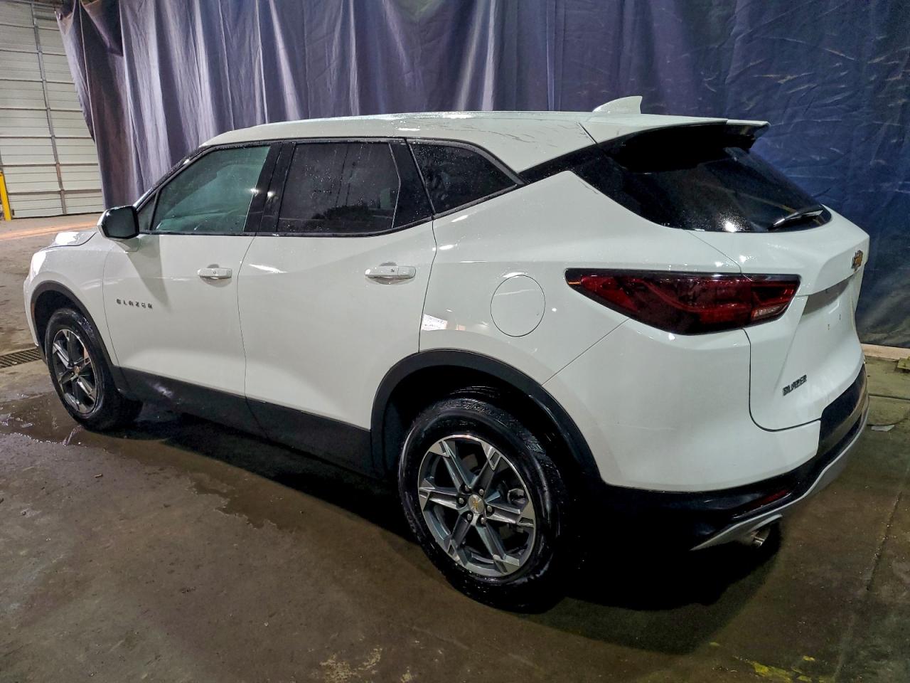 2025 CHEVROLET BLAZER 2LT photo 2