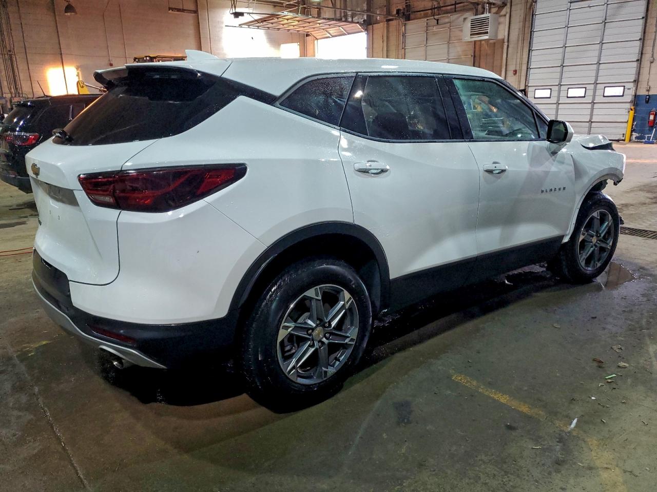 2025 CHEVROLET BLAZER 2LT photo 3