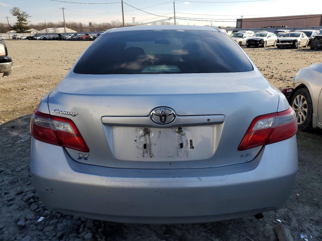 2009 TOYOTA CAMRY LE photo 6