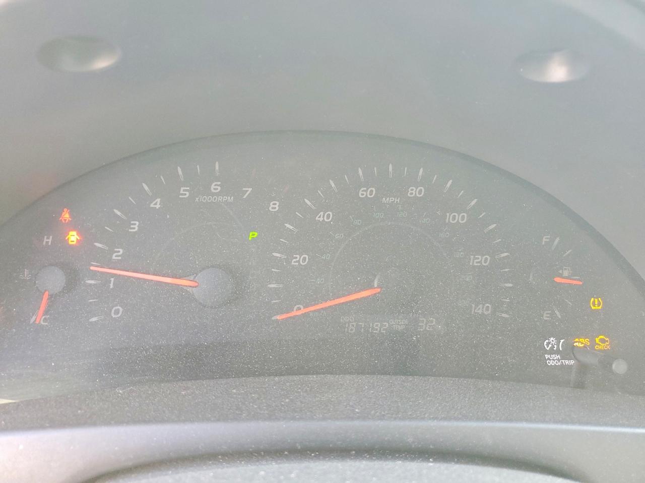 2009 TOYOTA CAMRY LE photo 9