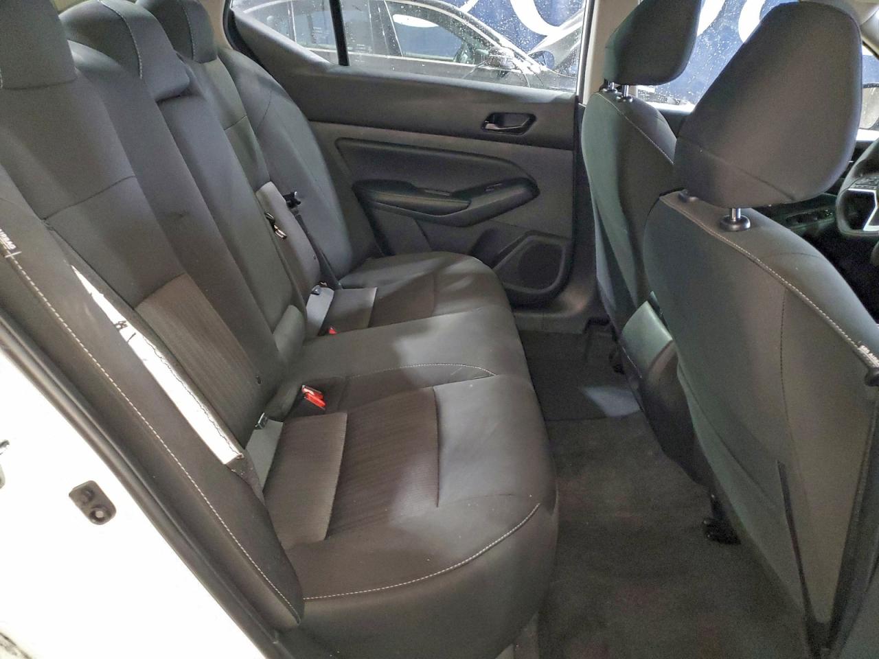 2025 NISSAN ALTIMA SV photo 10