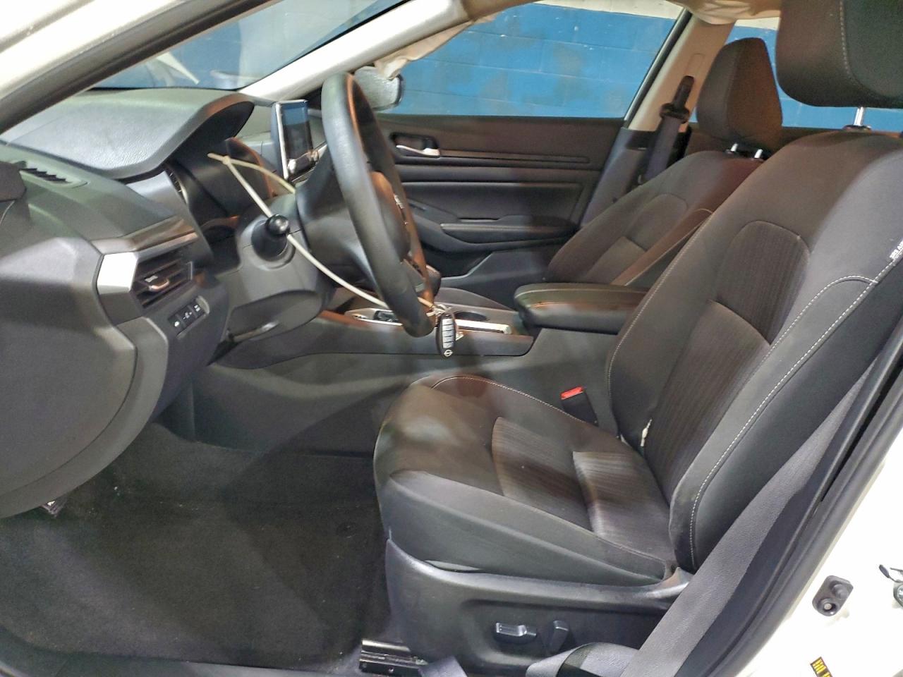 2025 NISSAN ALTIMA SV photo 7