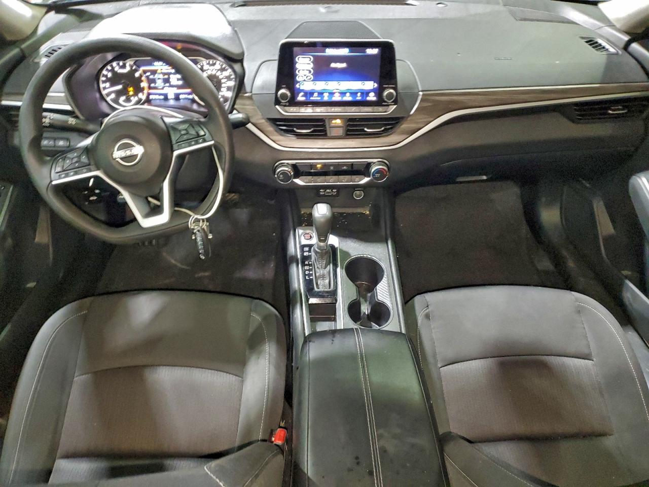 2025 NISSAN ALTIMA SV photo 8