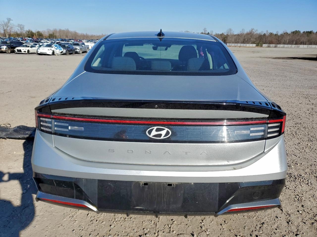 2024 HYUNDAI SONATA SEL photo 6