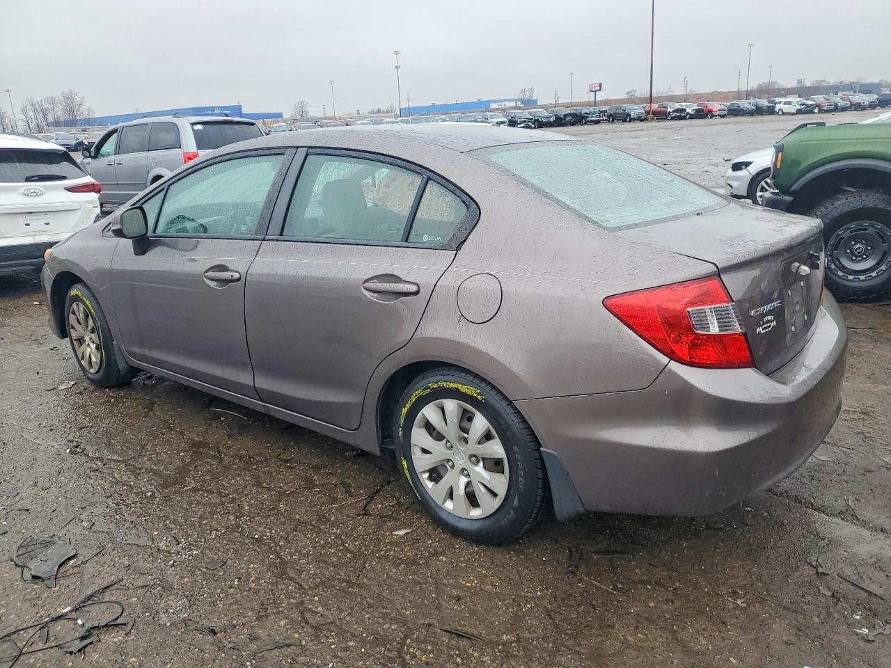 2012 HONDA CIVIC LX photo 3