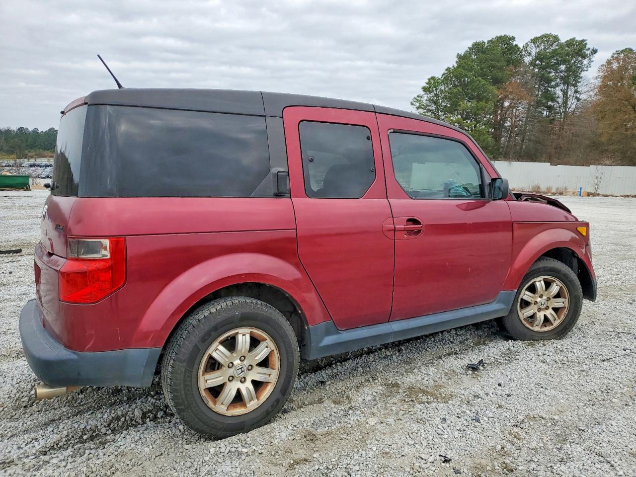 2006 HONDA ELEMENT EX photo 3