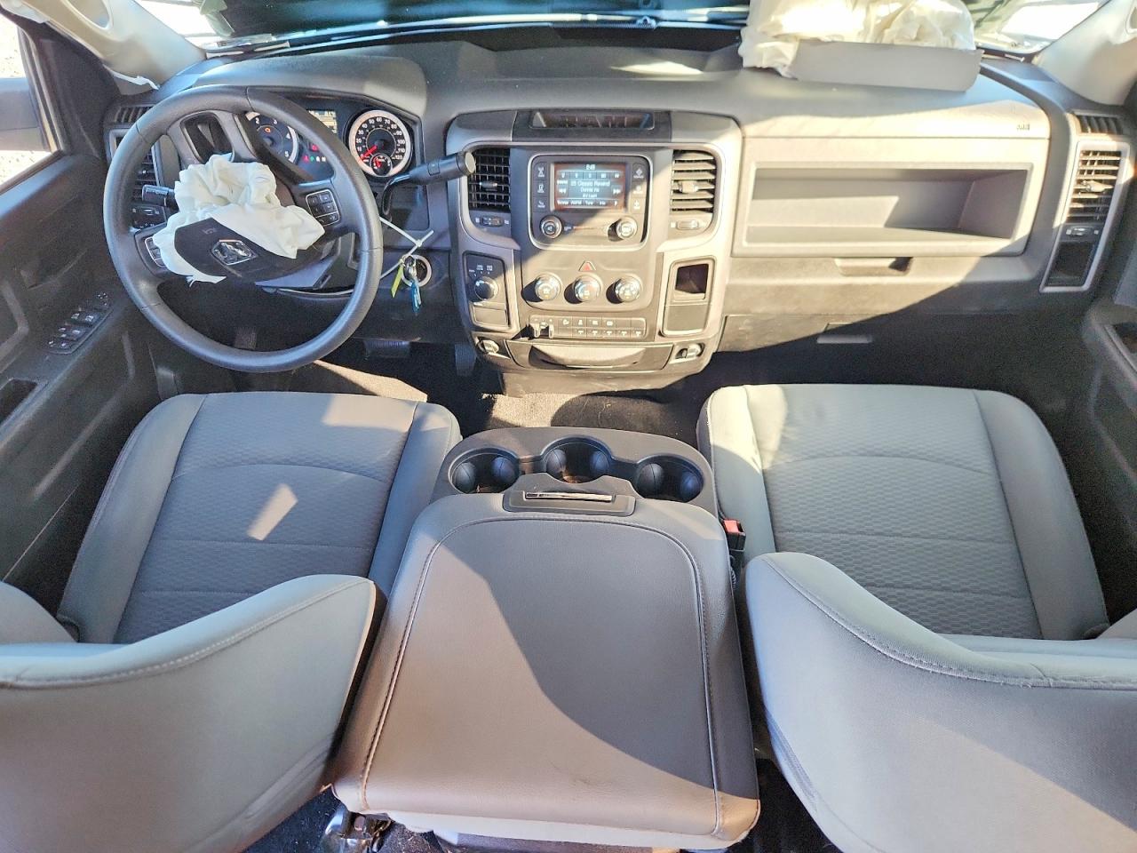 2018 RAM 2500 ST photo 8