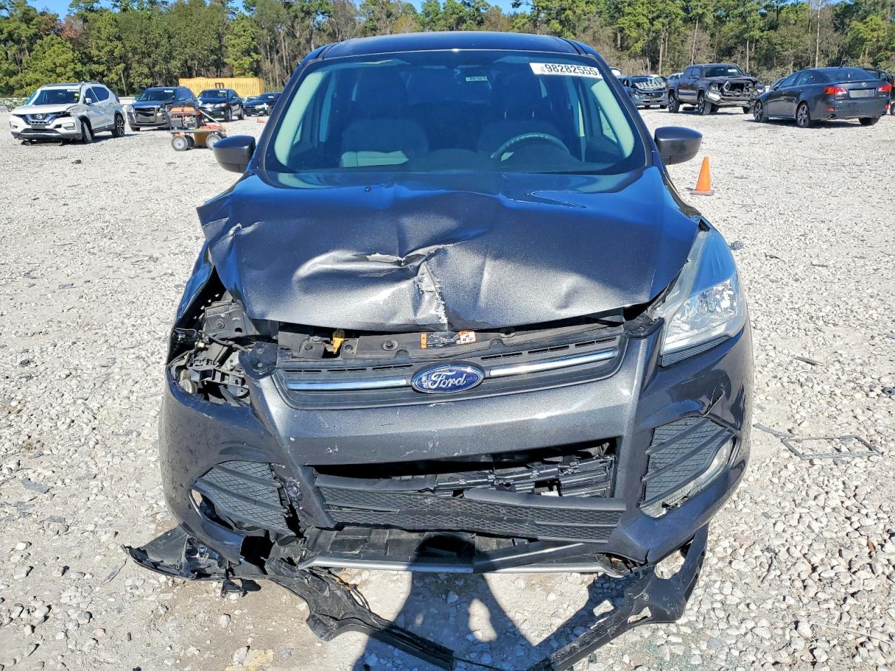 2016 FORD ESCAPE SE photo 5