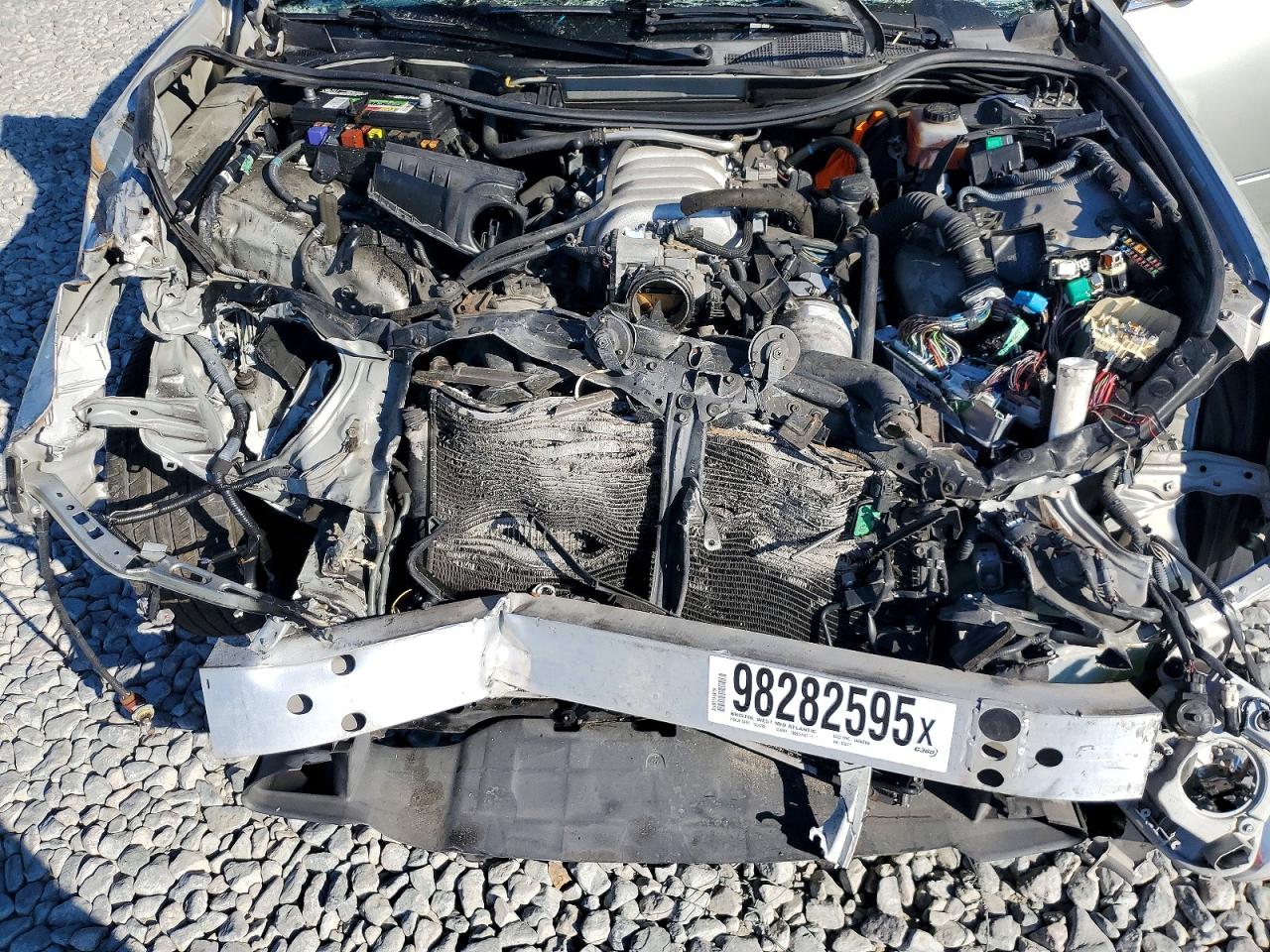 2002 LEXUS LS 430 photo 11