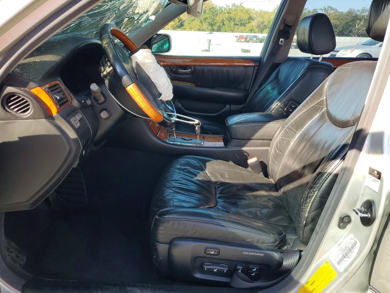 2002 LEXUS LS 430 photo 7