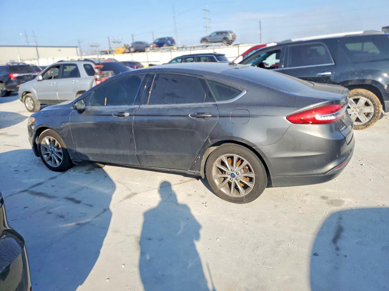 2017 FORD FUSION SE photo 2