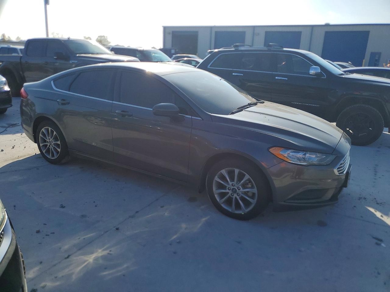 2017 FORD FUSION SE photo 4