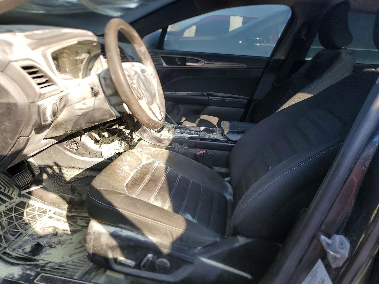 2017 FORD FUSION SE photo 7