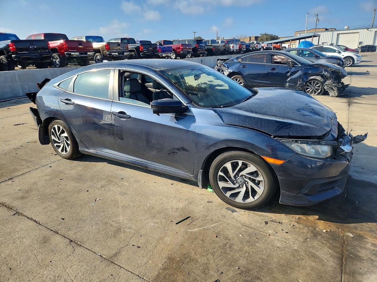 2017 HONDA CIVIC EX photo 4