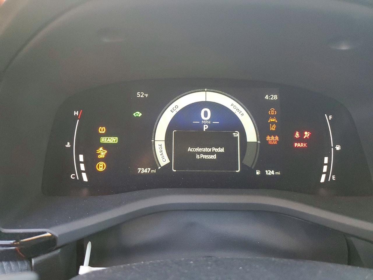 2025 TOYOTA CAMRY XSE photo 9