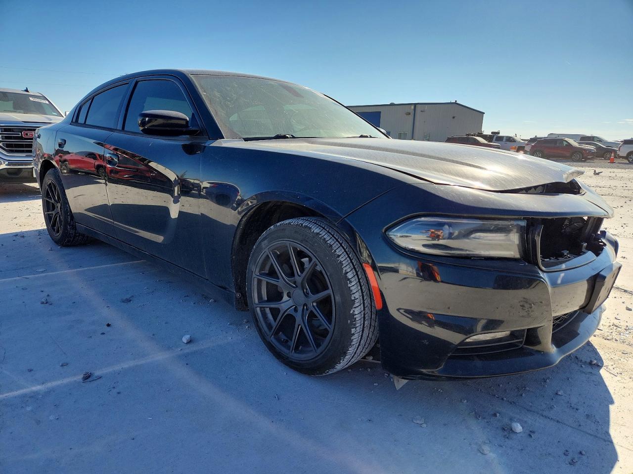 2017 DODGE CHARGER SXT photo 4