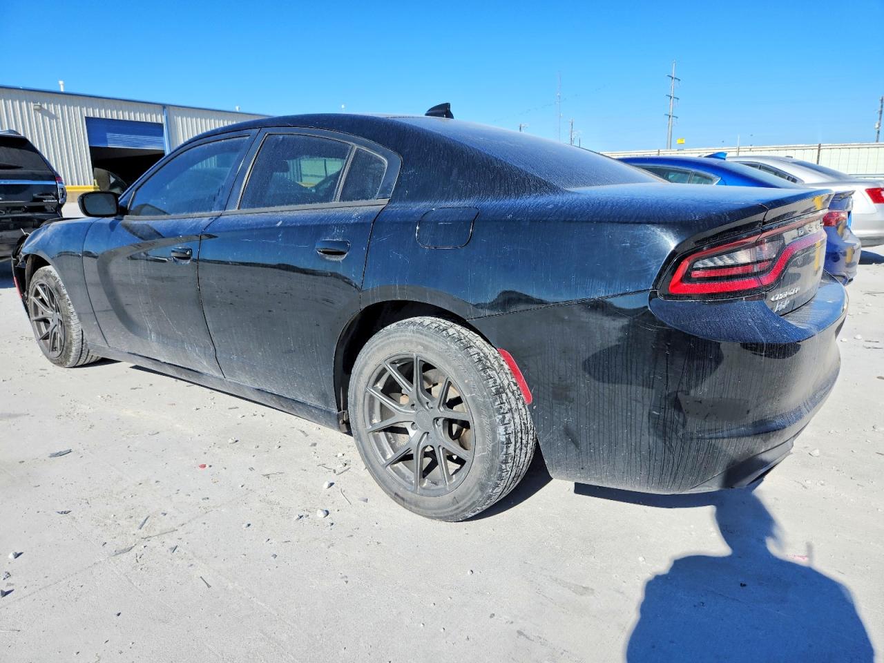 2017 DODGE CHARGER SXT photo 2