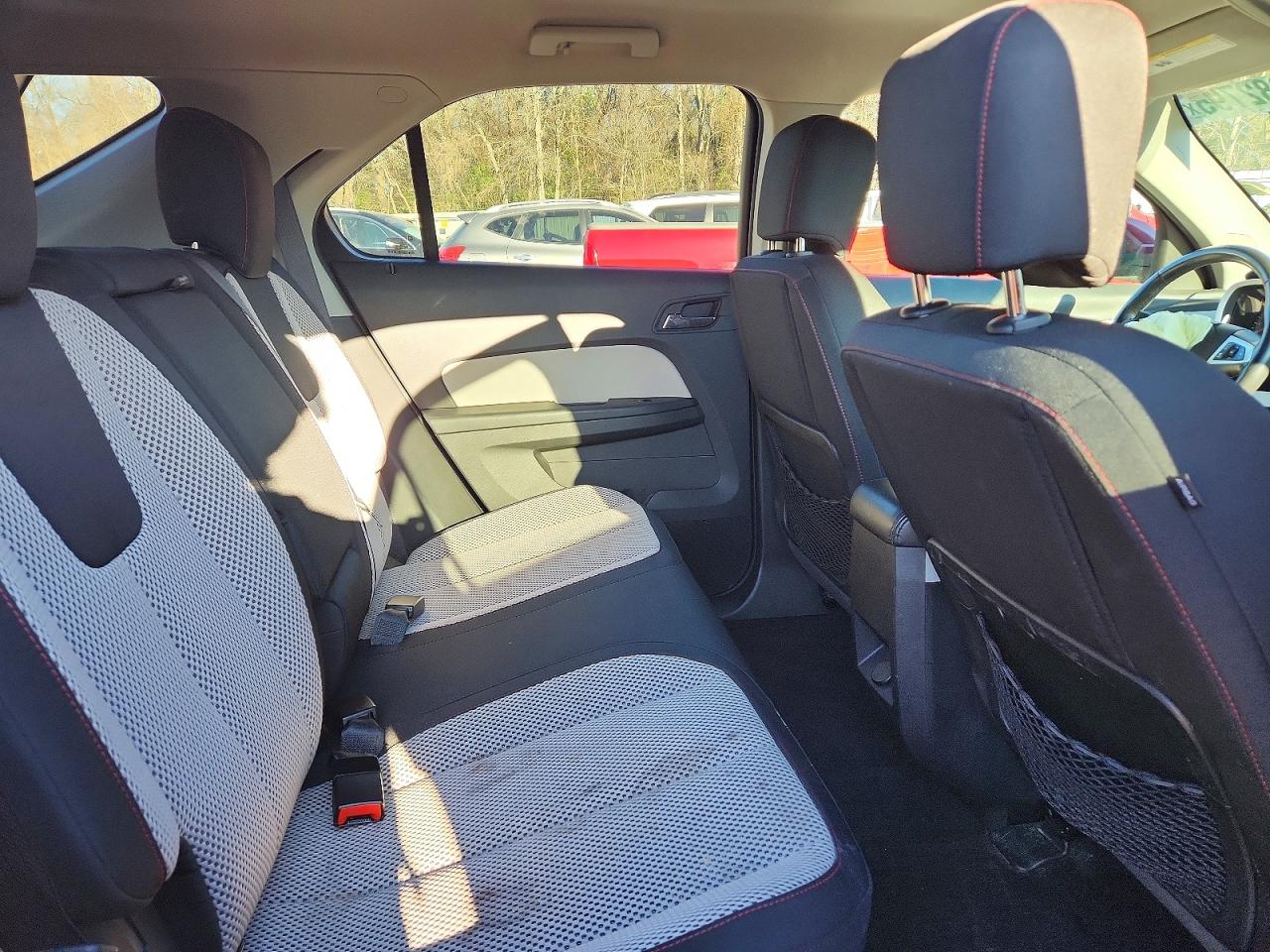 2016 CHEVROLET EQUINOX LT photo 11