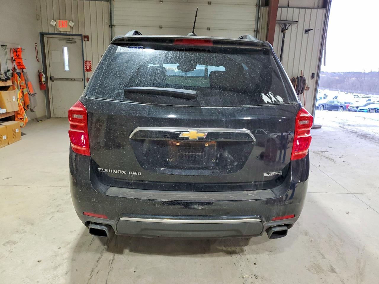 2017 CHEVROLET EQUINOX PREMIER photo 6