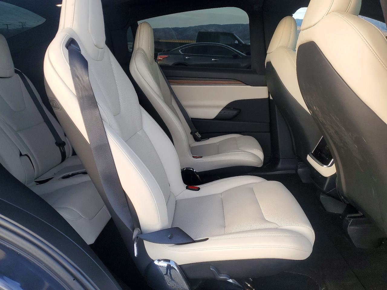2023 TESLA MODEL X photo 11