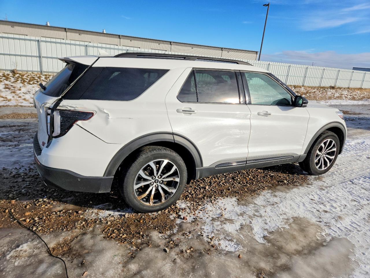2021 FORD EXPLORER ST photo 3