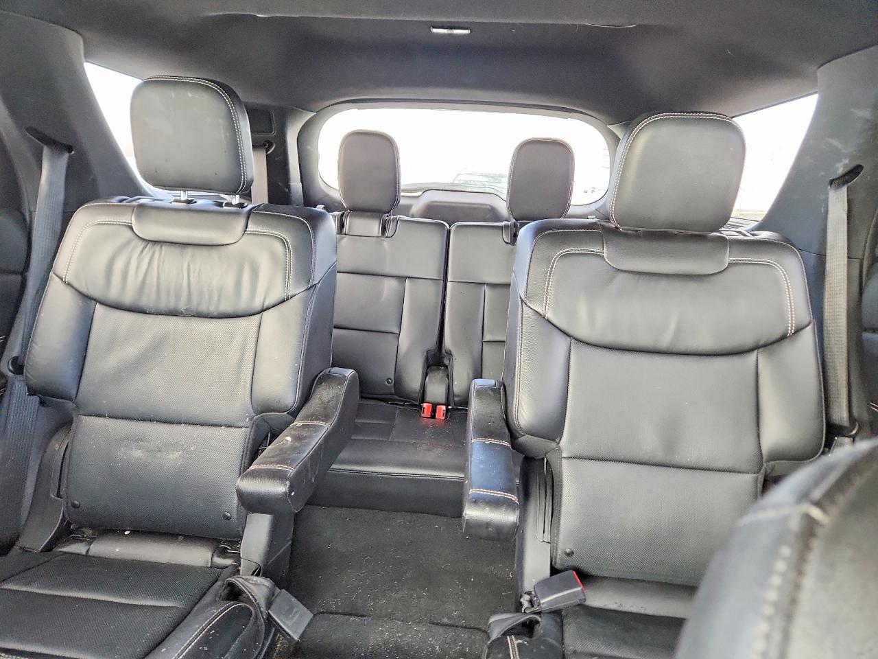 2021 FORD EXPLORER ST photo 10