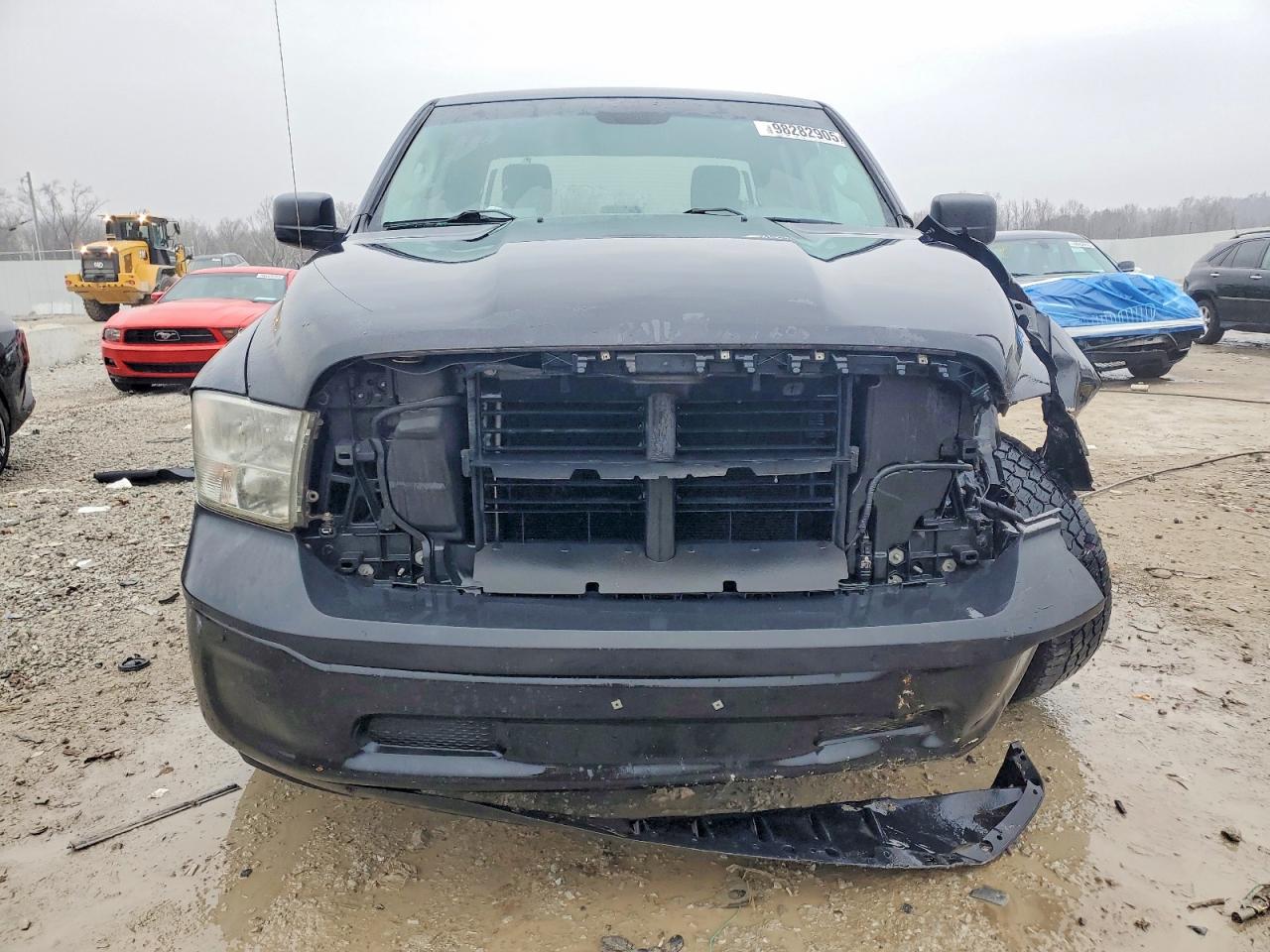 2018 RAM 1500 ST photo 9