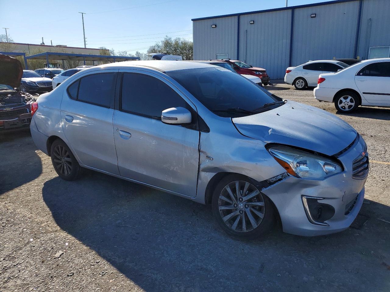 2017 MITSUBISHI MIRAGE G4 SE photo 4