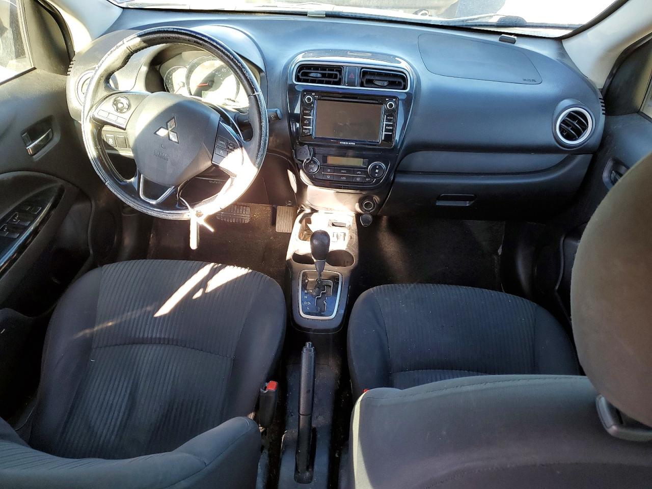 2017 MITSUBISHI MIRAGE G4 SE photo 8