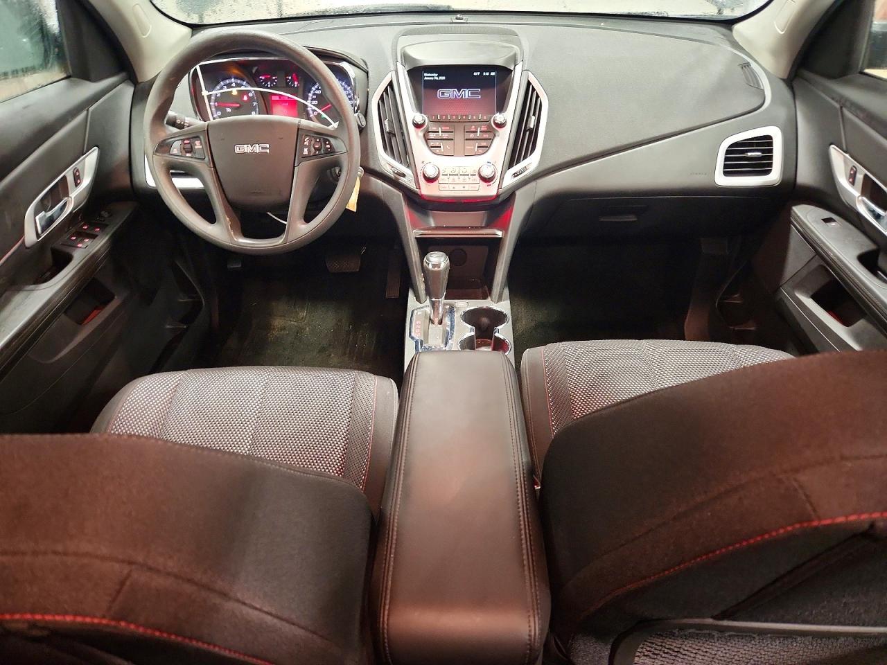 2017 GMC TERRAIN SLE photo 8
