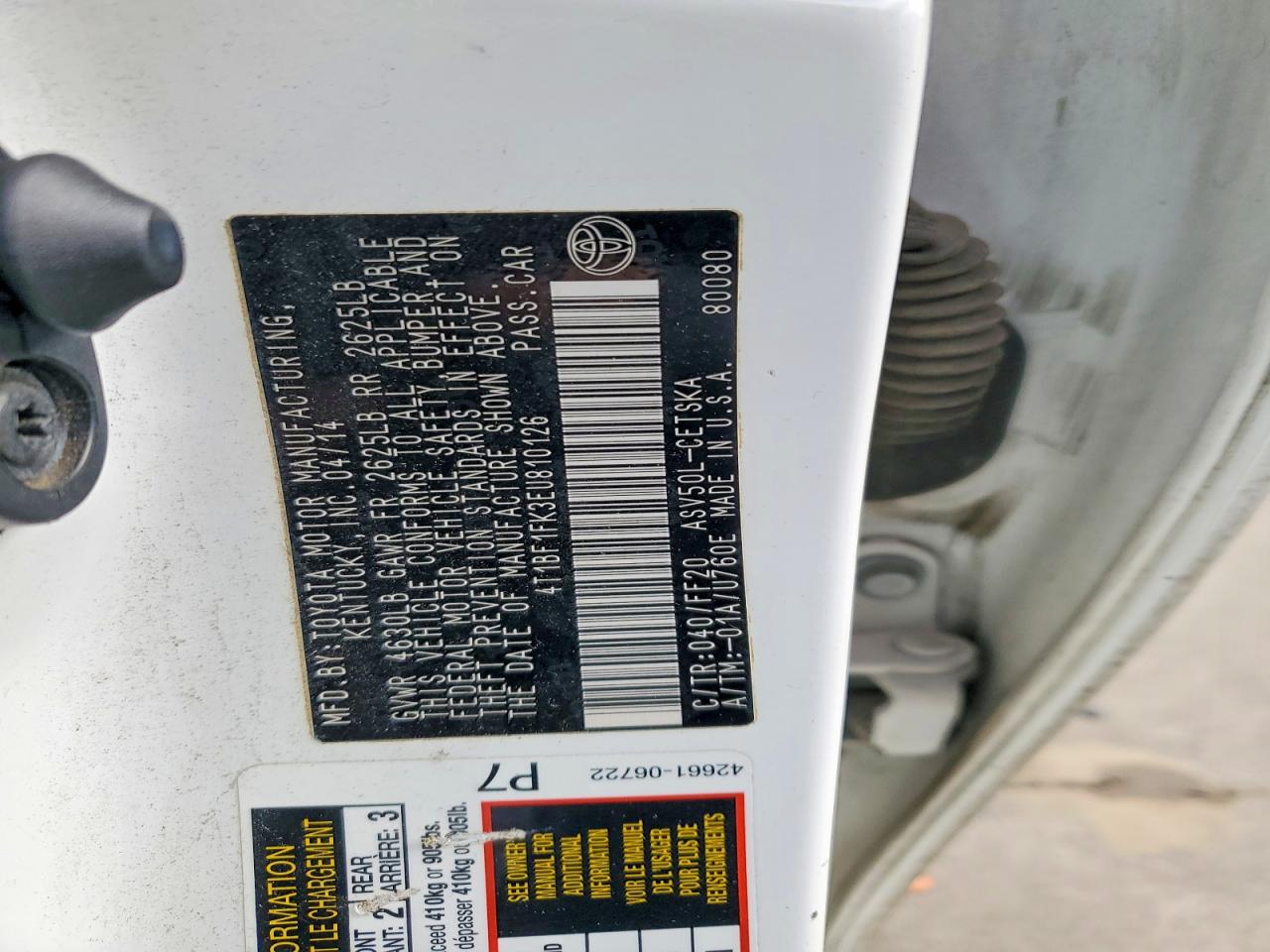 2014 TOYOTA CAMRY L photo 12