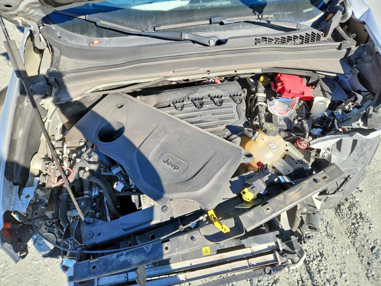 2020 JEEP RENEGADE LATITUDE photo 21