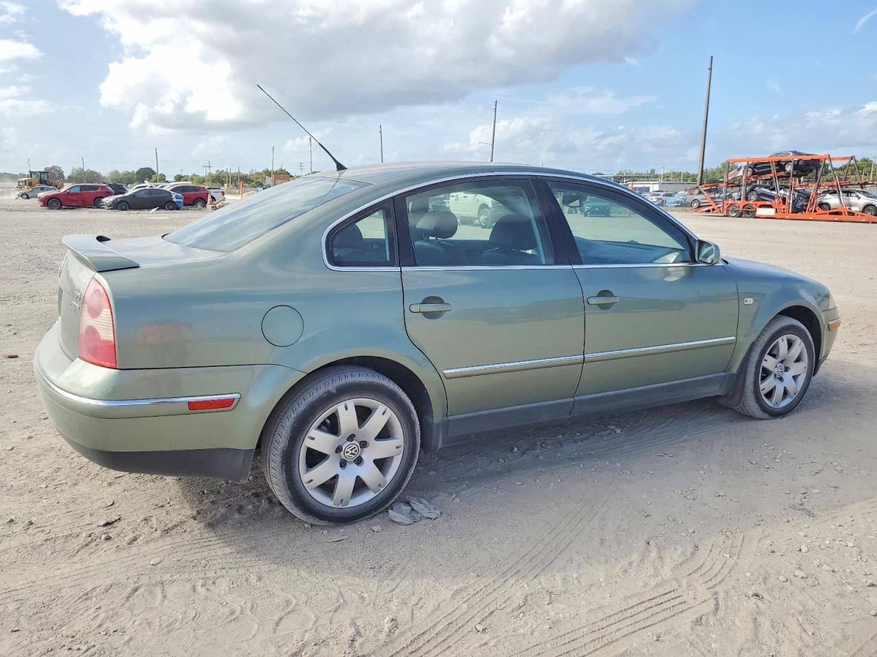2003 VOLKSWAGEN PASSAT GLX 4MOTION photo 3