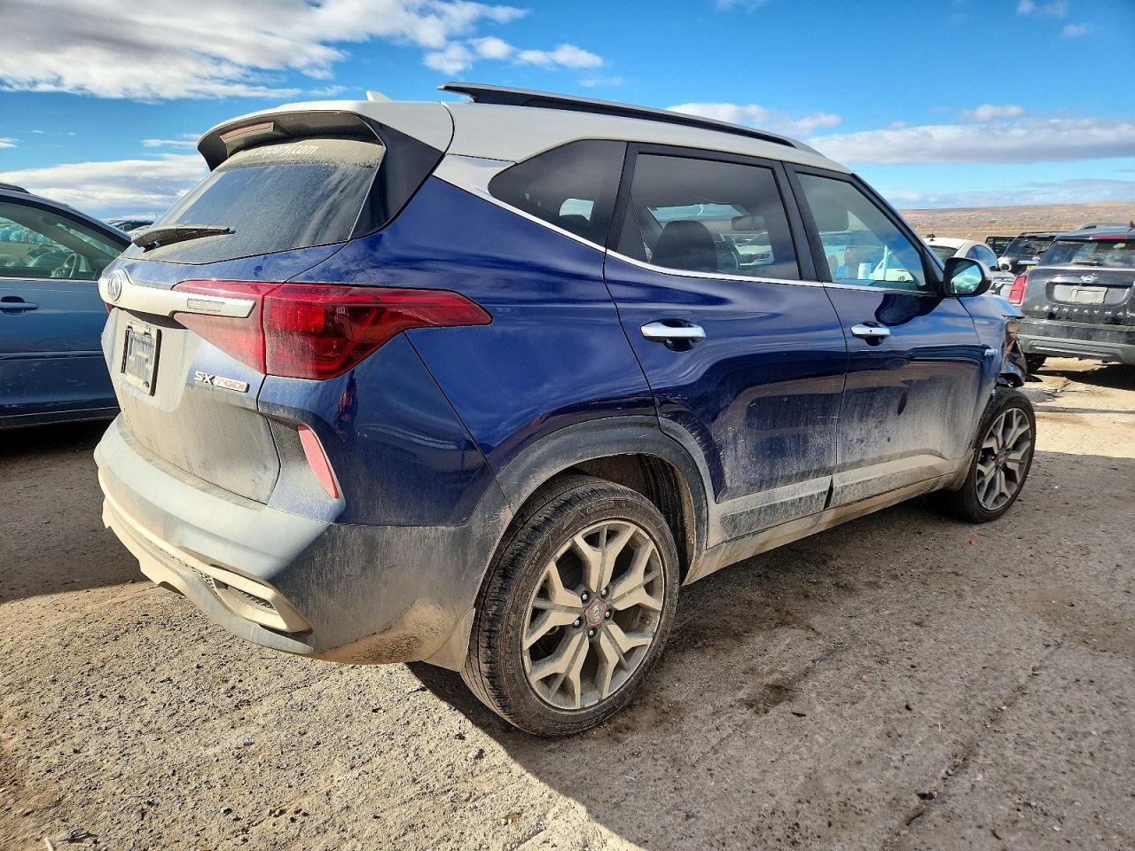 2021 KIA SELTOS SX photo 3