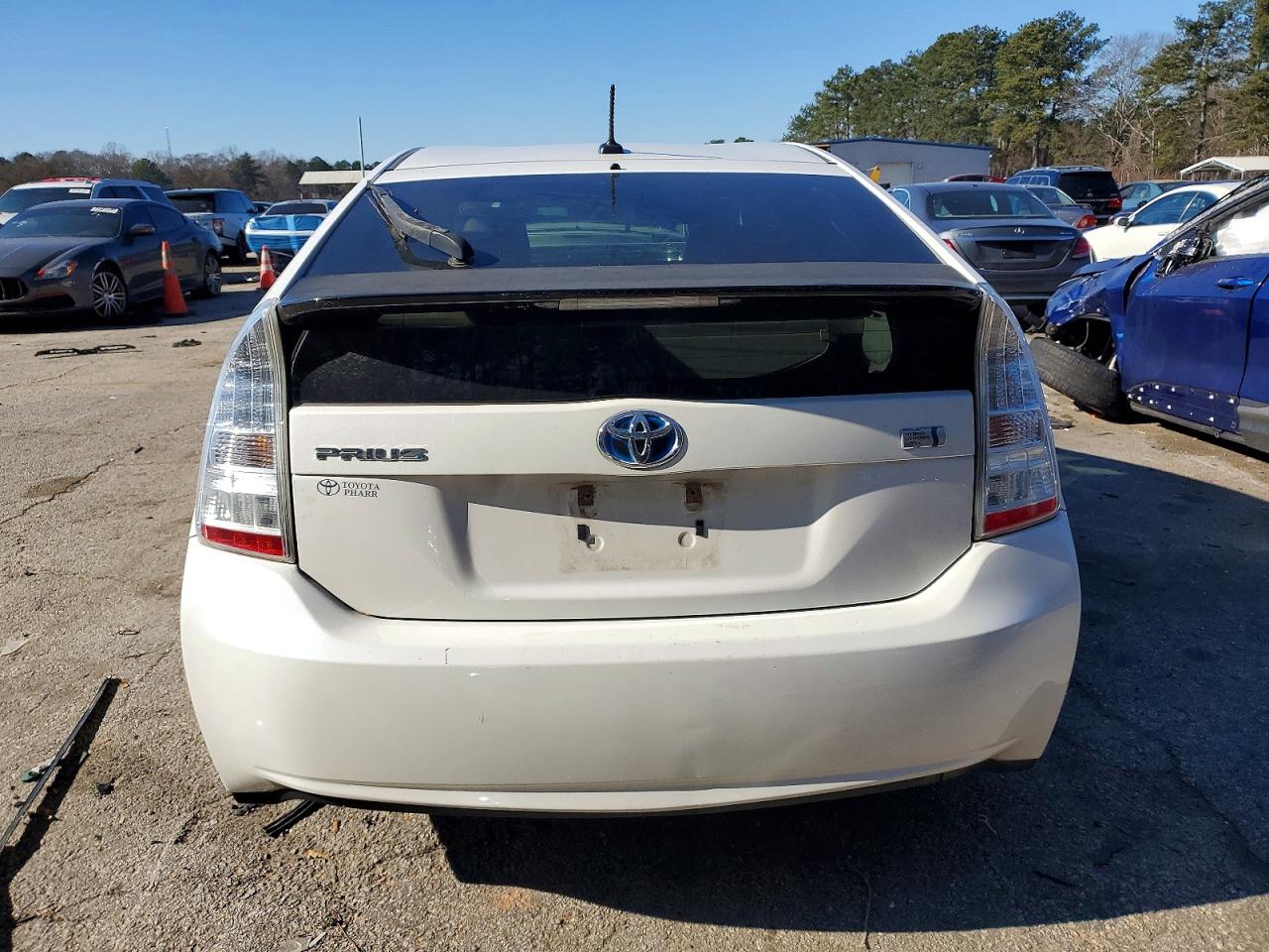 2011 TOYOTA PRIUS photo 6
