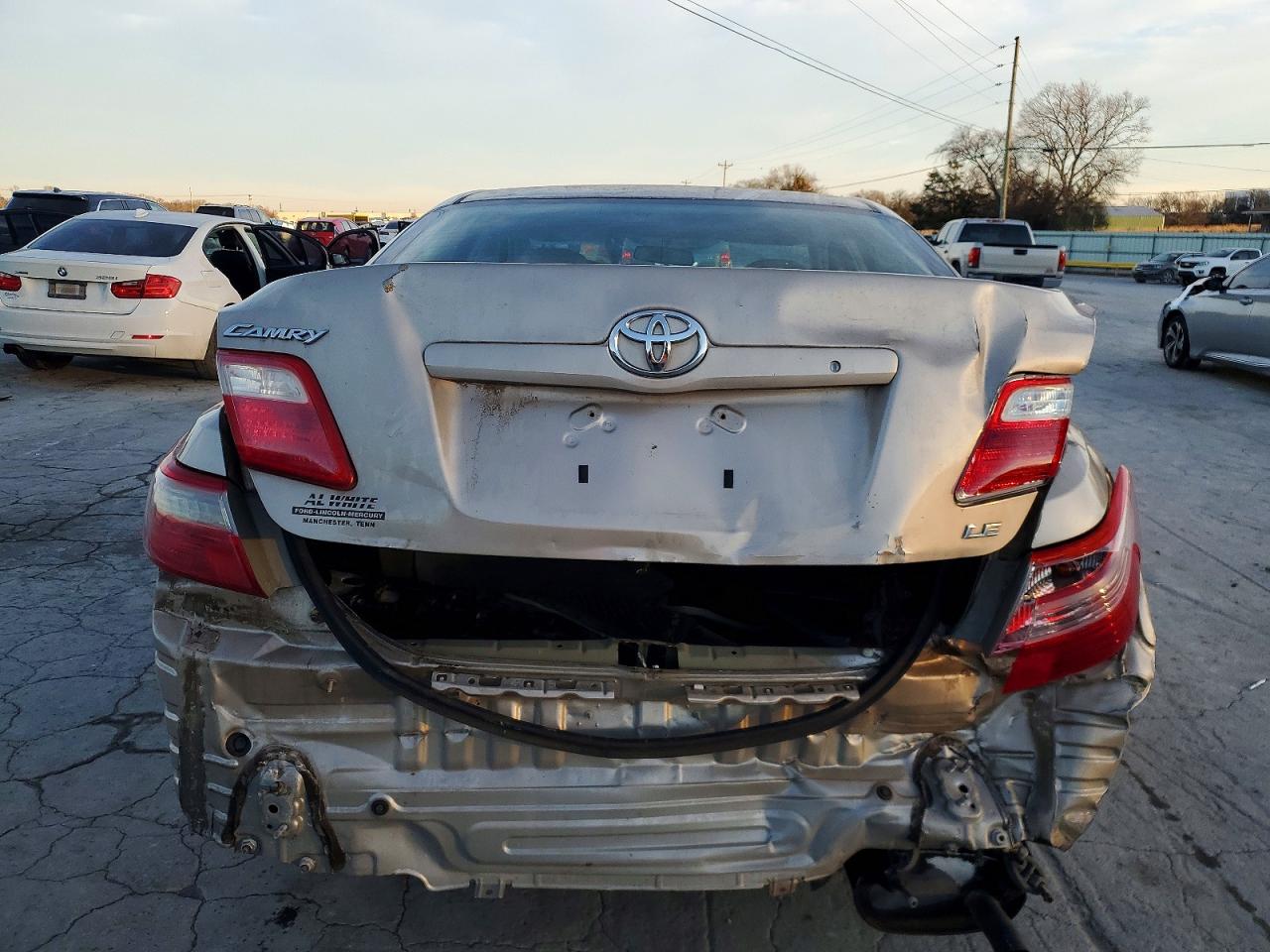2009 TOYT CAMRY BASE photo 6