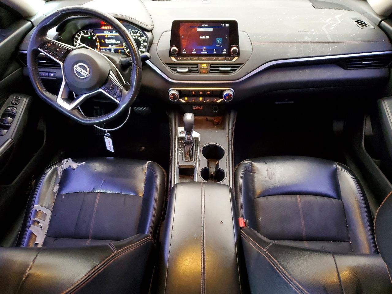 2019 NISSAN ALTIMA SR photo 8
