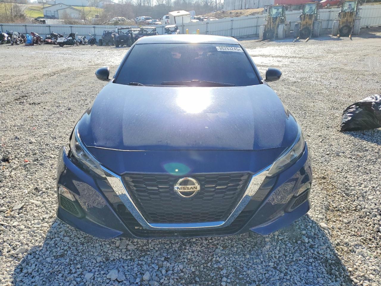 2019 NISSAN ALTIMA SR photo 5