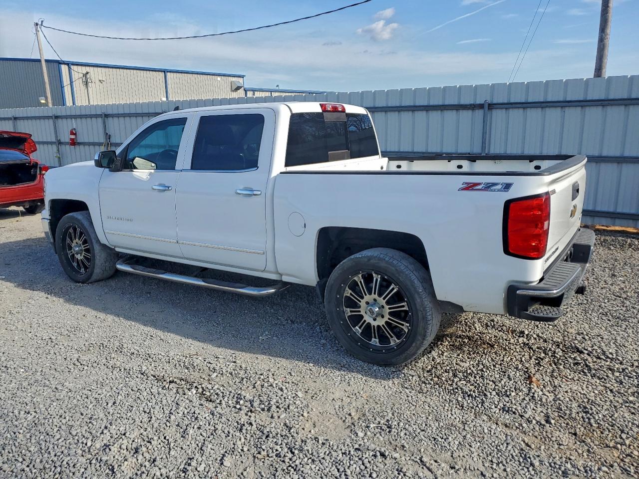2015 CHEVROLET SILVERADO K1500 LTZ photo 2